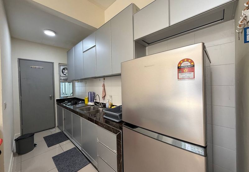 Dedaun Hijau (Greenfield Regency)