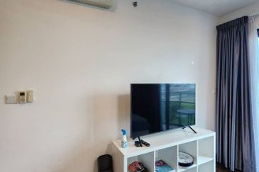 Almas @ Puteri Harbour