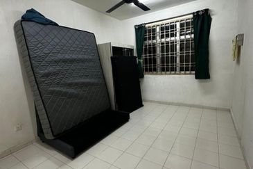 Villa Krystal, Bandar Selesa Jaya