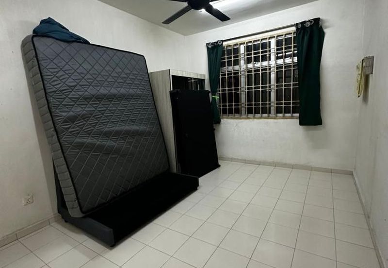 Villa Krystal, Bandar Selesa Jaya