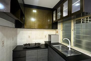 Villa Krystal, Bandar Selesa Jaya