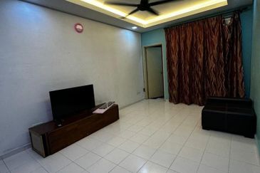 Villa Krystal, Bandar Selesa Jaya