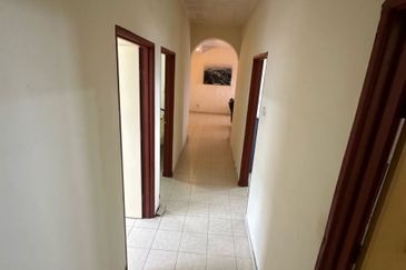 Desa Skudai Apartment