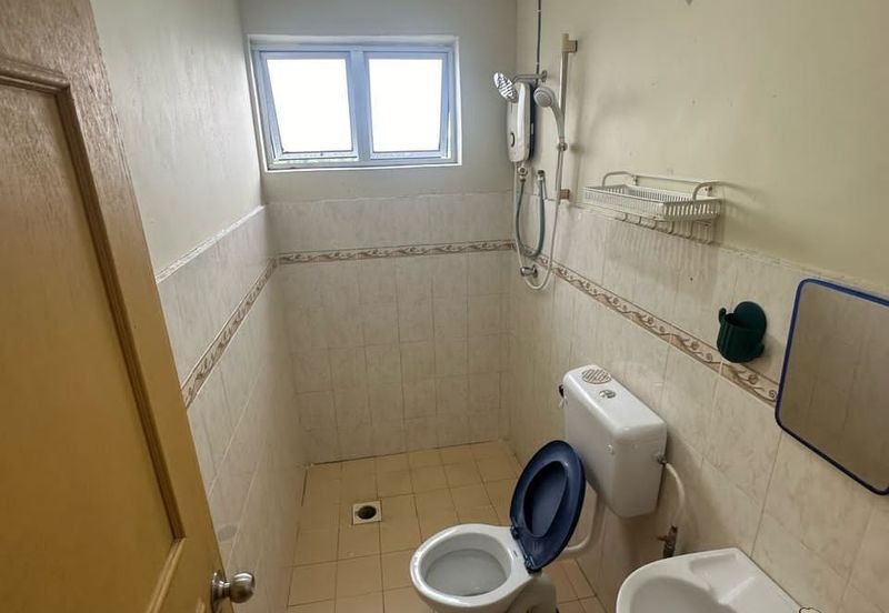 Desa Skudai Apartment