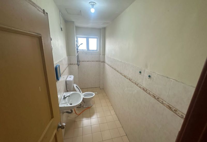 Desa Skudai Apartment