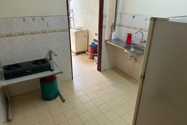 Desa Skudai Apartment