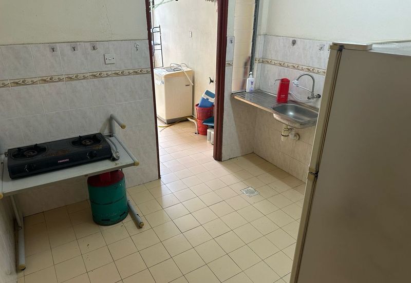 Desa Skudai Apartment