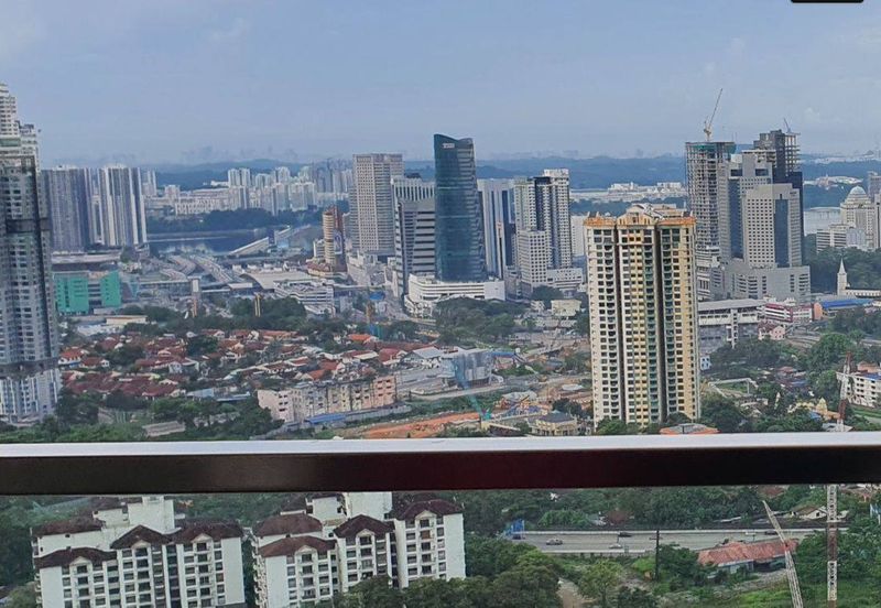 The Pinnacles (Pinnacle Tower)