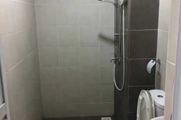 Golden Sands Seaview Residence