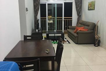 Golden Sands Seaview Residence