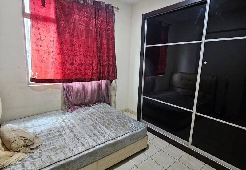 Indah Court Apartment