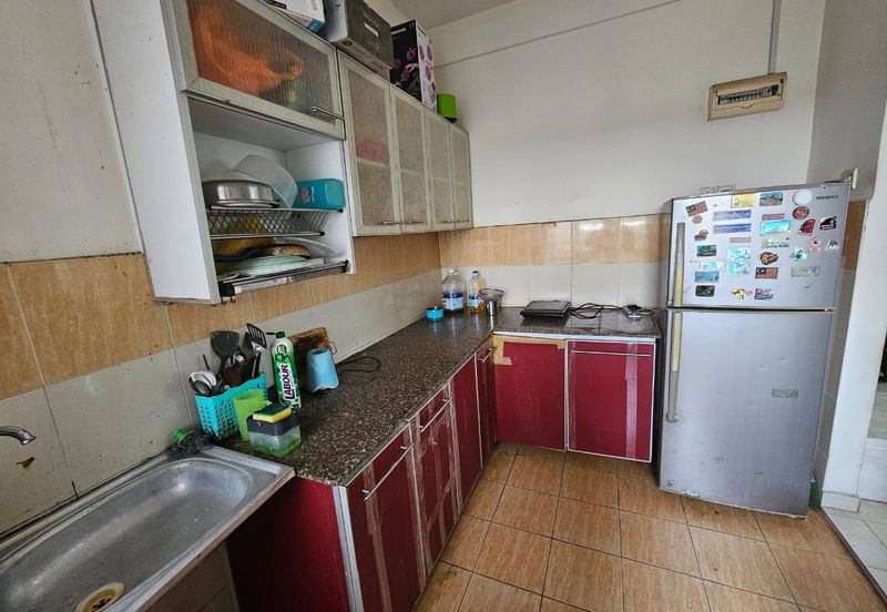 Indah Court Apartment