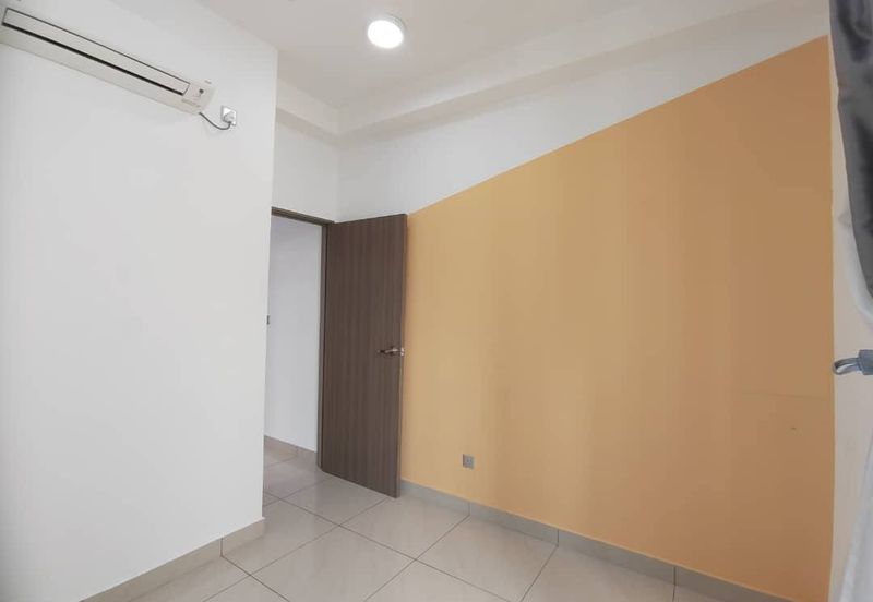 SKS Habitat Apartment, Larkin