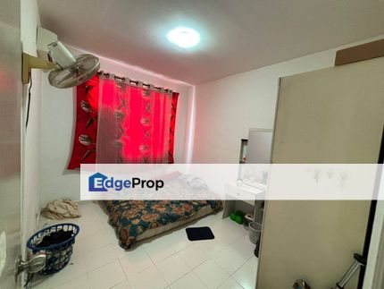 VILLA KRYSTAL APARTMENT @ BANDAR SELESA JAYA / SKUDAI, Johor, Skudai
