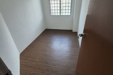 Bandar Baru Seri Alam