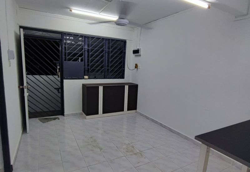 Flat Taman Ungku Tun Aminah