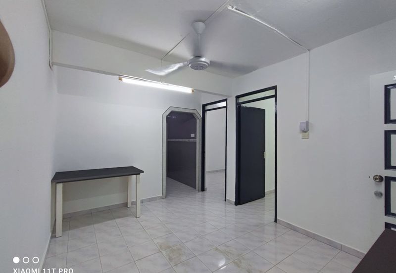 Flat Taman Ungku Tun Aminah