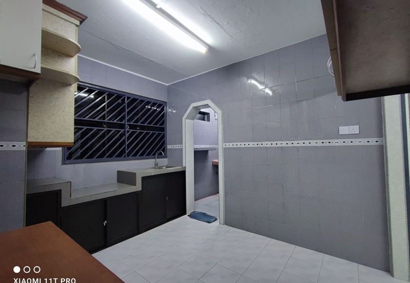 Flat Taman Ungku Tun Aminah