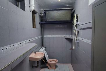 Flat Taman Ungku Tun Aminah