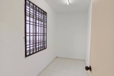 Villa Krystal, Bandar Selesa Jaya