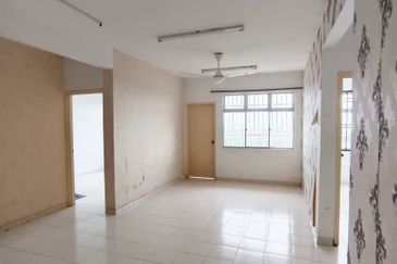 Villa Krystal, Bandar Selesa Jaya