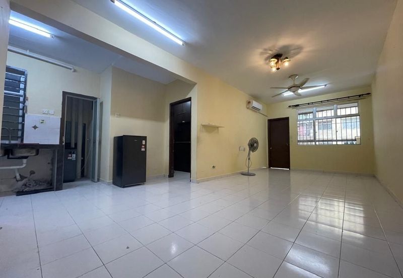 Villa Krystal, Bandar Selesa Jaya