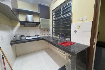 Villa Krystal, Bandar Selesa Jaya