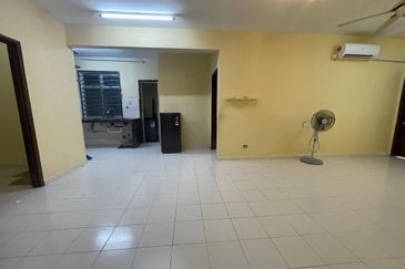 Villa Krystal, Bandar Selesa Jaya