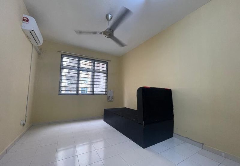 Villa Krystal, Bandar Selesa Jaya