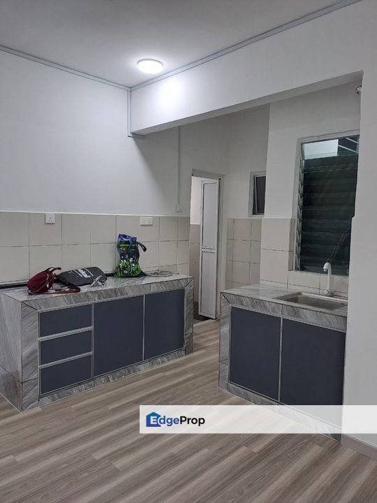 PANGAPURI LAMAN INDAH @ GELANG PATAH / KANGKAR PULAI, Johor, Pekan Nanas (Pekan Nenas)