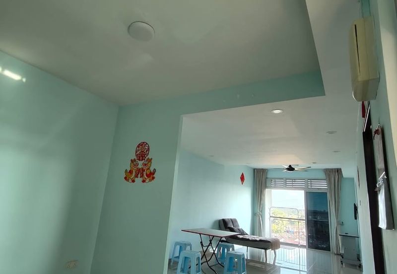 Eastbay Luxury Apartment