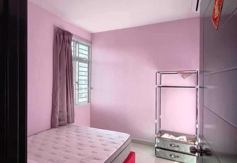 Eastbay Luxury Apartment