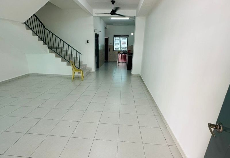 Clover @ Taman Pulai Mutiara 2