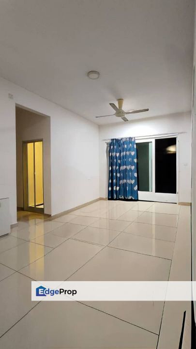SEASON LUXURY APARTMENT @ LARKIN / JOHOR BAHRU / CIQ, Johor, Johor Bahru