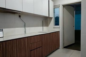 Seasons Luxury Apartments @ Amara Larkin