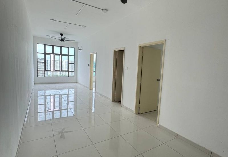 D'Summit Residences @ Kempas Utama