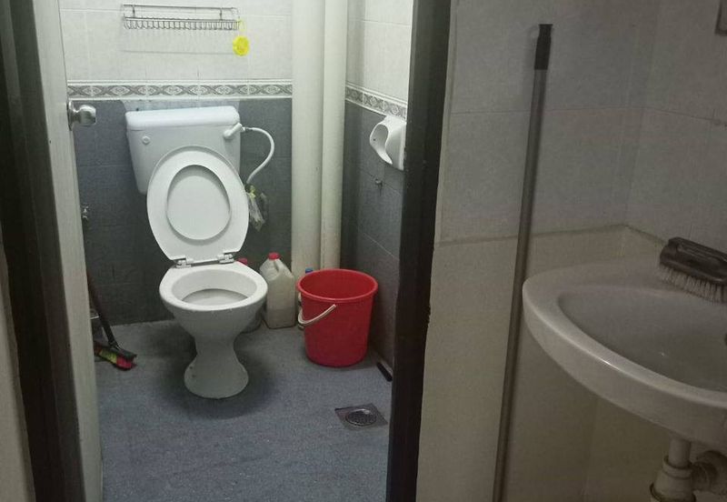 Bistari Impian Apartment @ Larkin