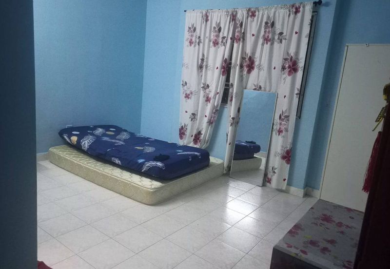 Bistari Impian Apartment @ Larkin