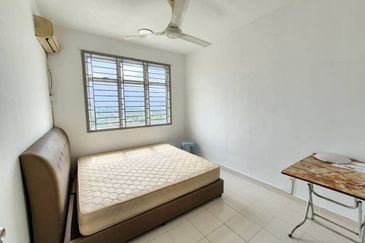 Villa Krystal, Bandar Selesa Jaya