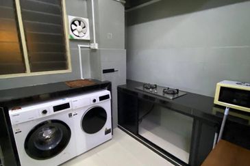 Sri Impian Apartment, Larkin Perdana