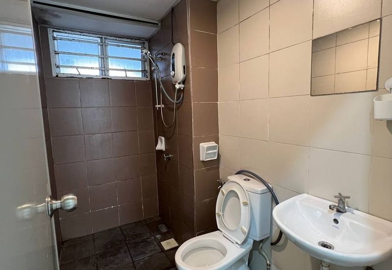 M'Tiara Apartment @ Larkin Idaman