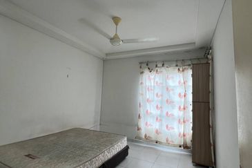 M'Tiara Apartment @ Larkin Idaman