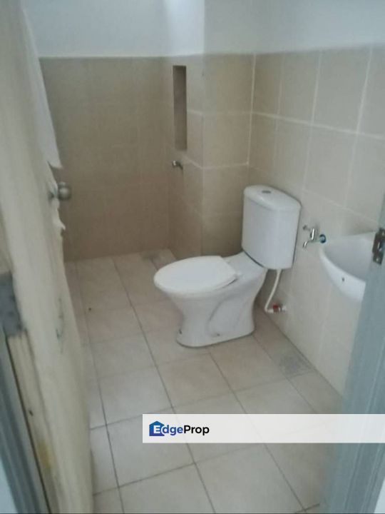 MOLEK RIA APARTMENT @ TAMAN MOLEK / PLENTONG, Johor, Johor Bahru