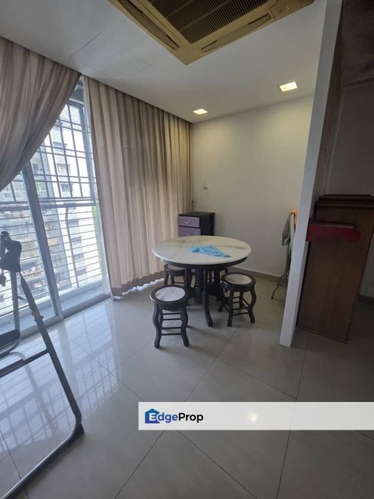 SURIAMAS SUITES APARTMENT @ KEBUN TEH / LARKIN / CIQ, Johor, Johor Bahru