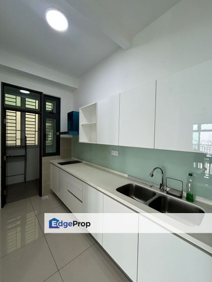 8SCAPE RESIDENCES APARTMENT @ TAMAN PERLING / SKUDAI, Johor, Johor Bahru