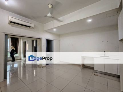 TROPEZ RESIDENCE APARTMENT @ DANGABAY / JOHOR BAHRU / JB TOWN / CIQ, Johor, Johor Bahru