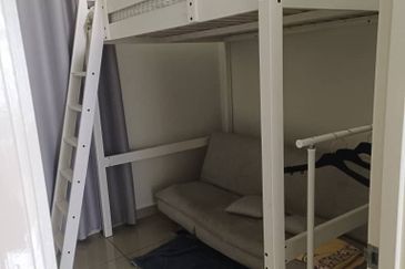 Meridin Bayvue Apartment