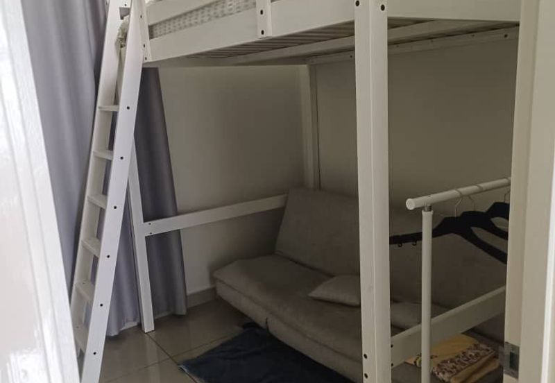 Meridin Bayvue Apartment