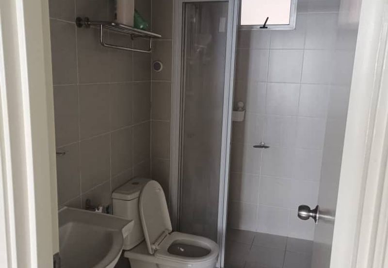 Meridin Bayvue Apartment