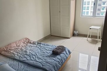 Meridin Bayvue Apartment